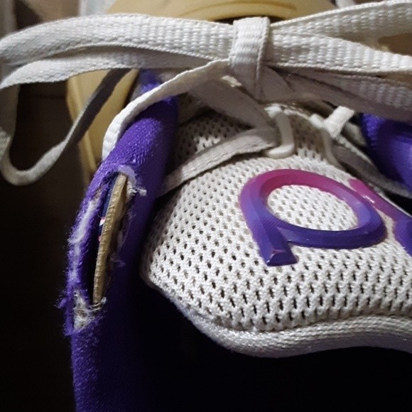 Nike Kid's KD VII GS, PBJ-WHITE/HYPER GRAPE-FUCHSIA FLSH-TM ORANGE, Youth Size 7 - Picture 11 of 16